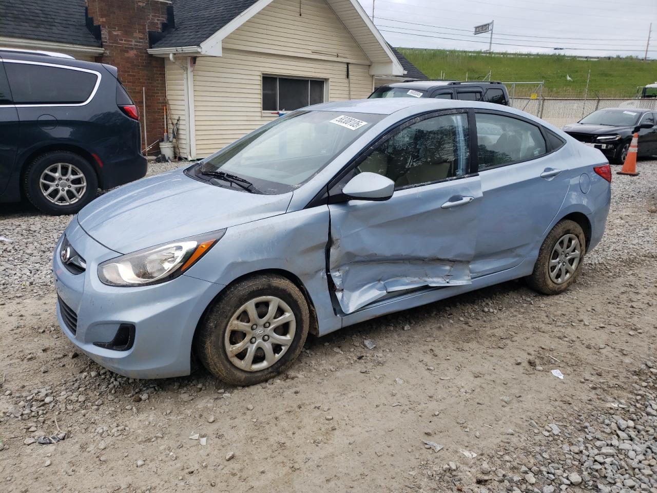 HYUNDAI ACCENT GLS 2013