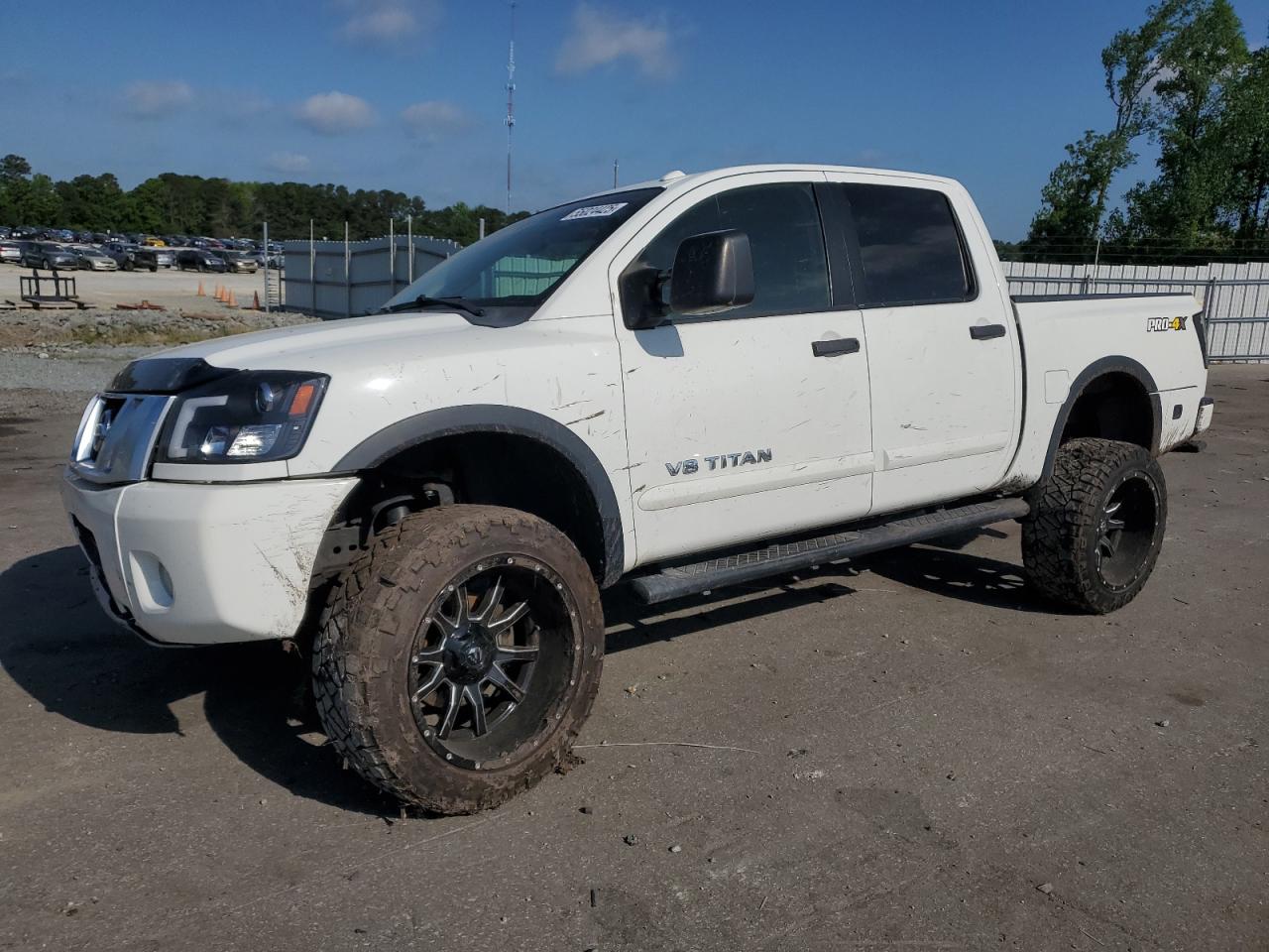 NISSAN TITAN S 2014