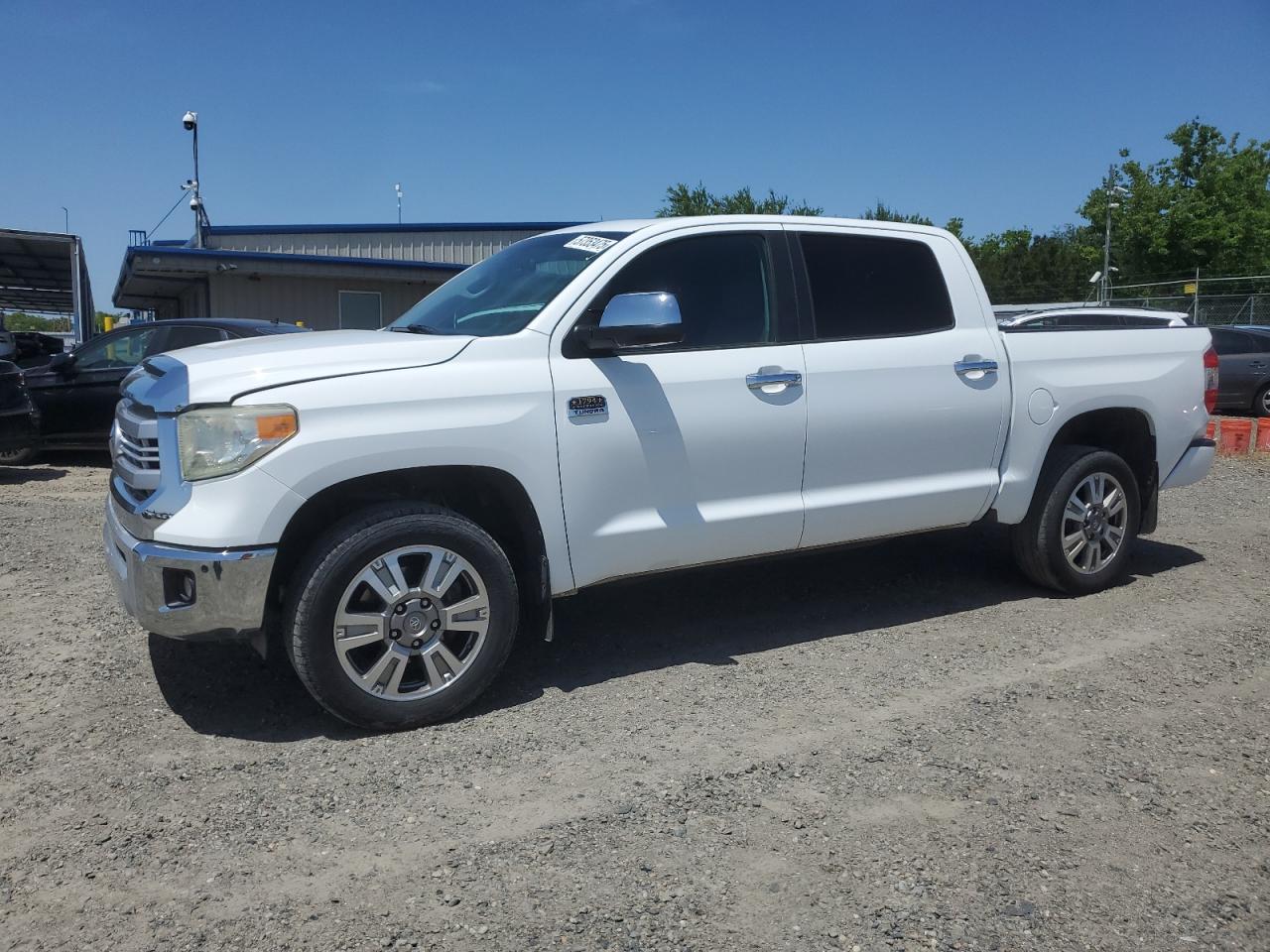 TOYOTA TUNDRA CRE 2015
