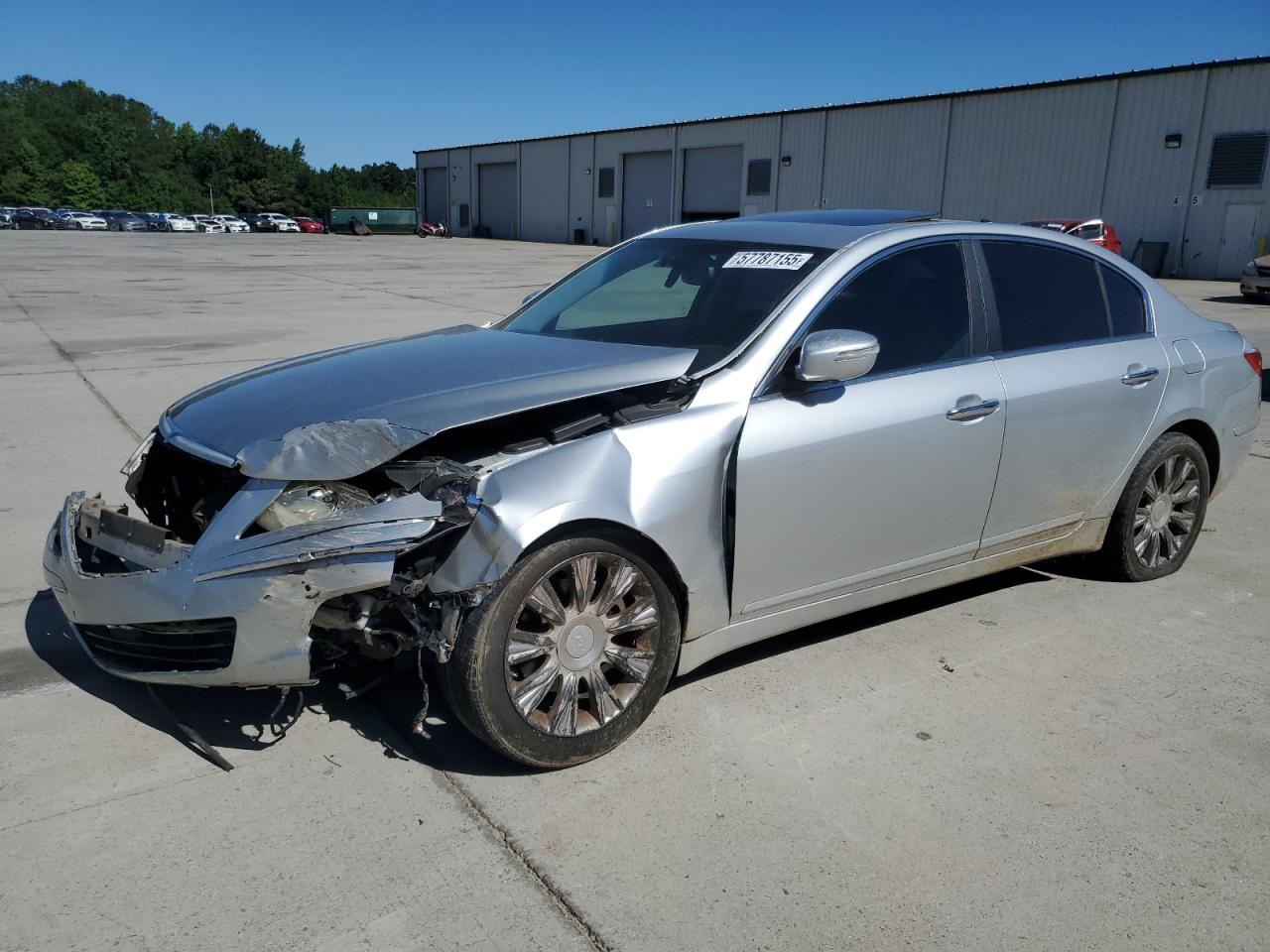 HYUNDAI GENESIS 3. 2009