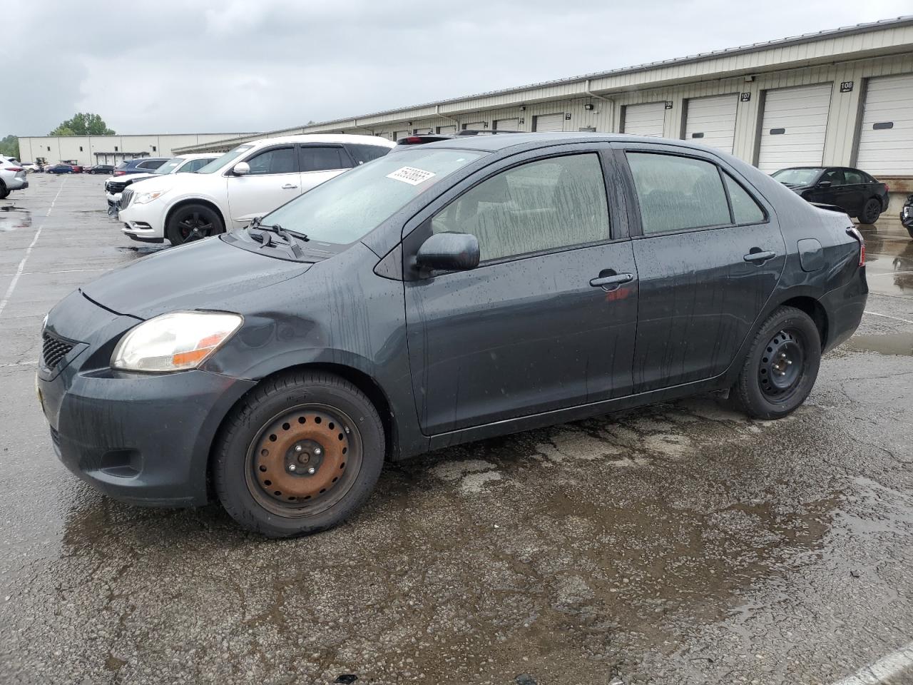 TOYOTA YARIS 2012
