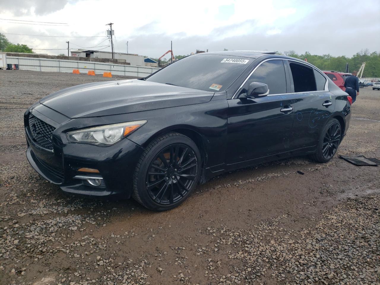 INFINITI Q50 BASE 2015