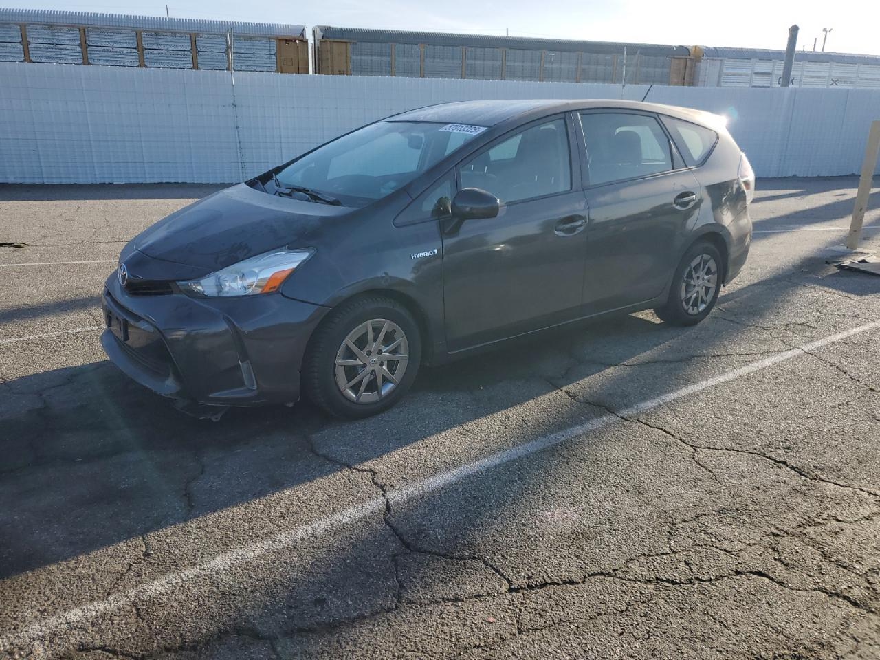 TOYOTA PRIUS V 2015