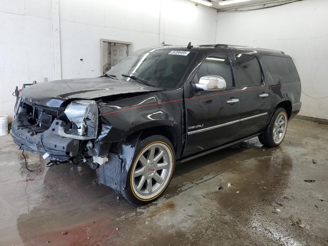 GMC YUKON XL D 2010