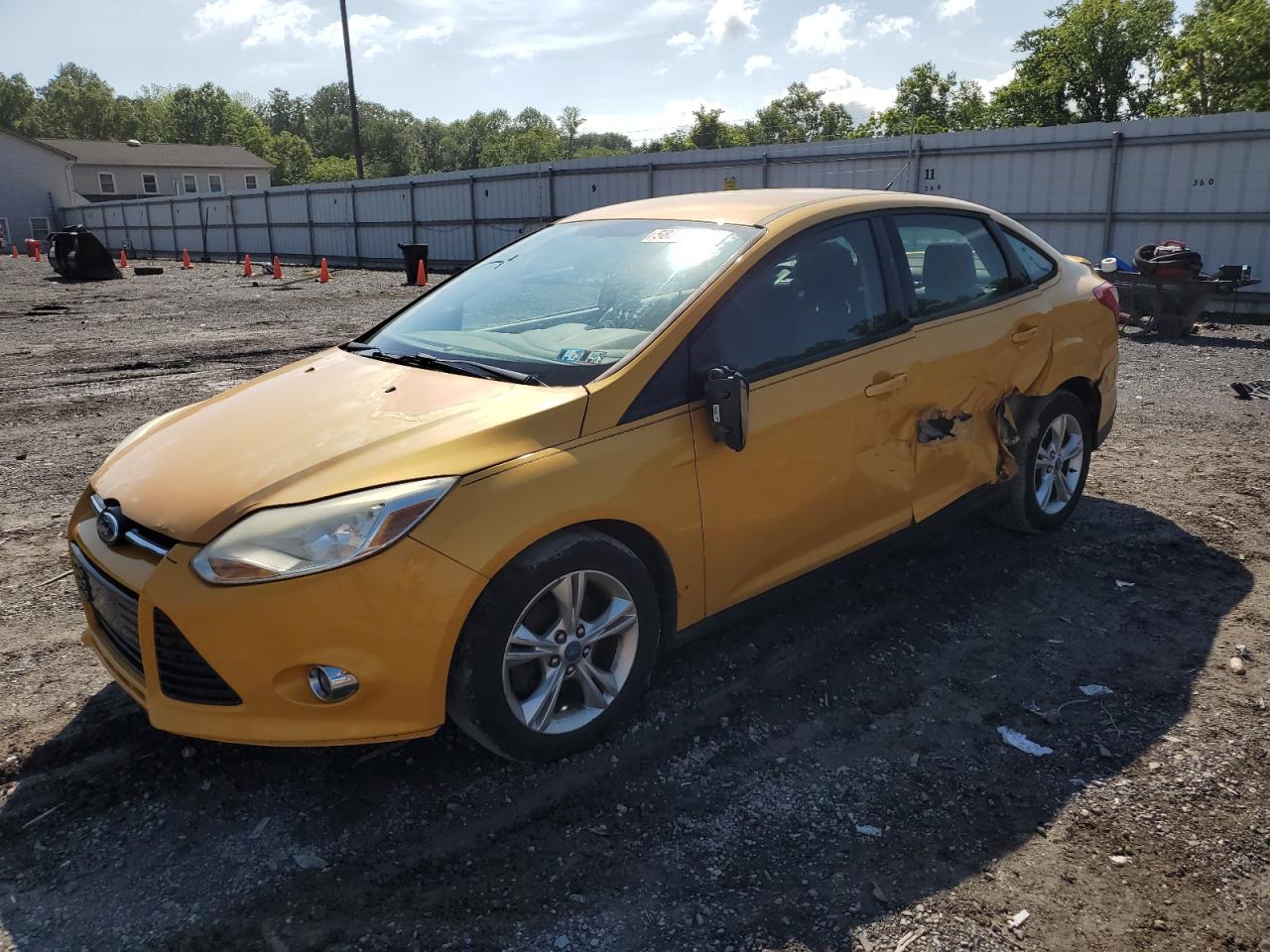 FORD FOCUS SE 2012