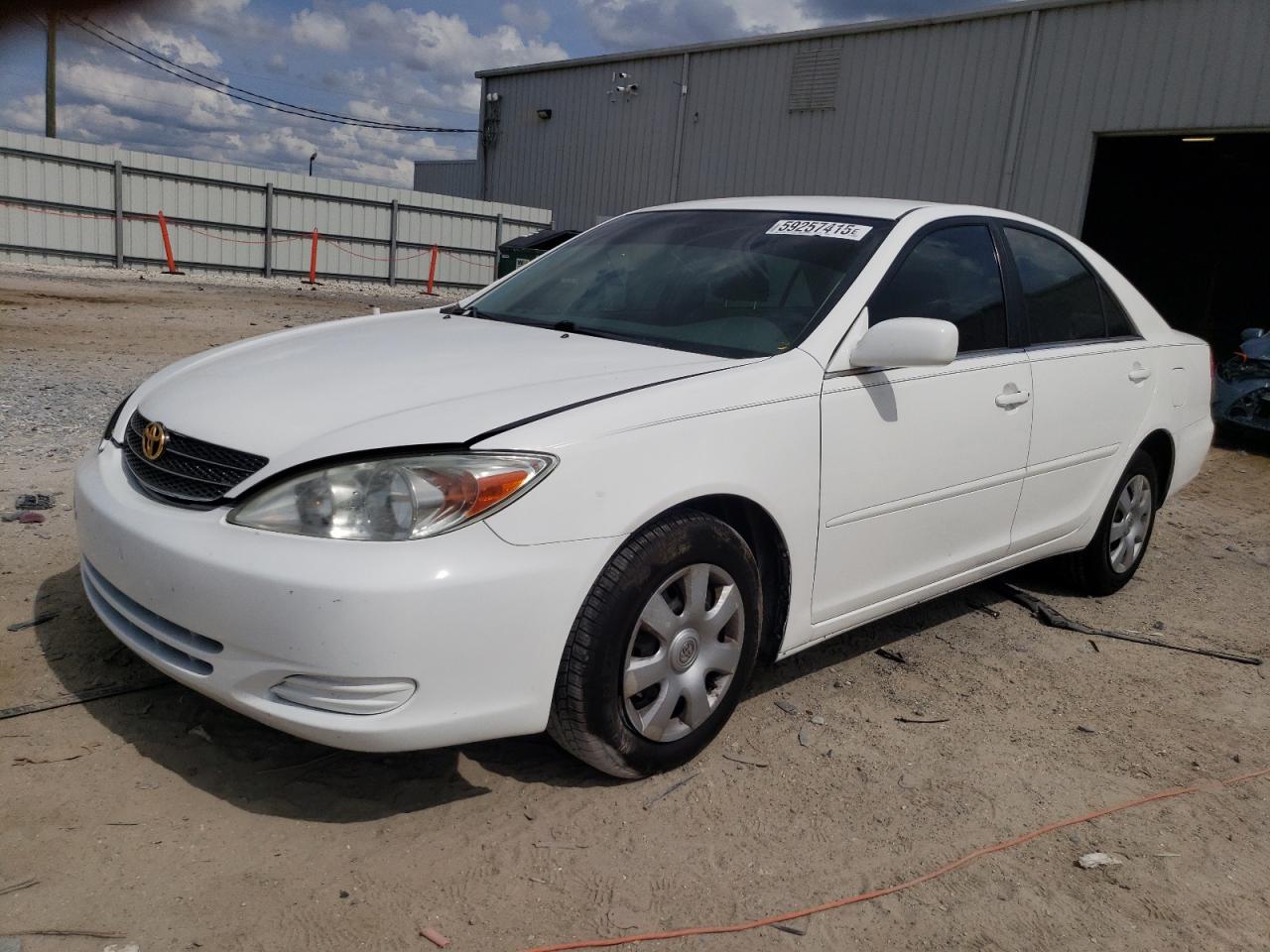 TOYOTA CAMRY LE 2002