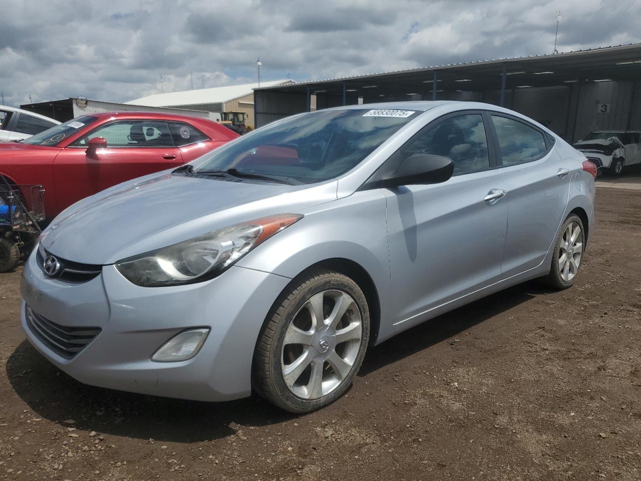 HYUNDAI ELANTRA GL 2012