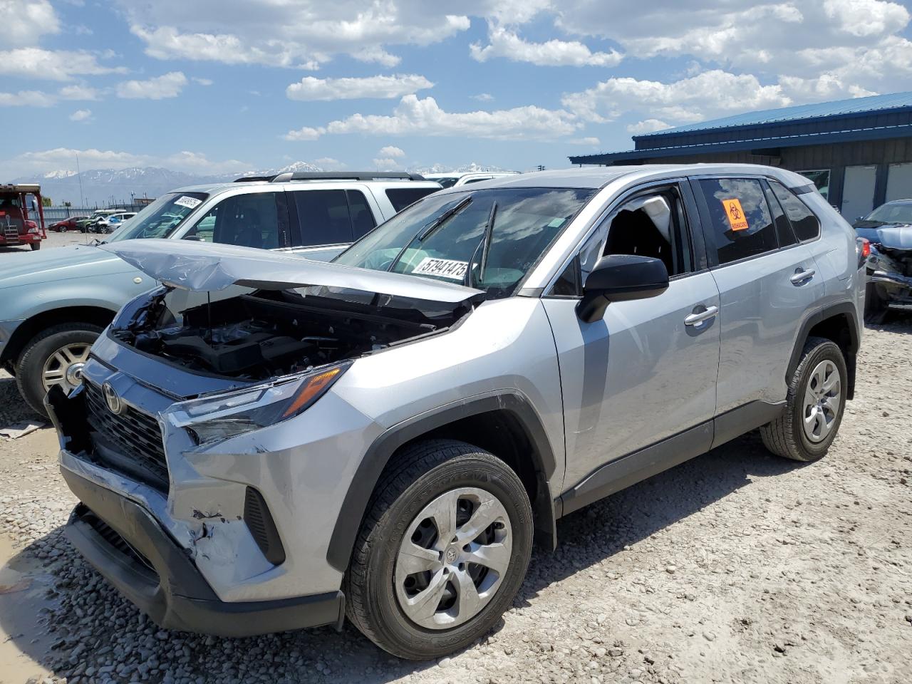 TOYOTA RAV4 LE 2023