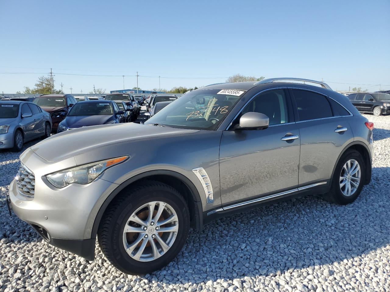 INFINITI FX35 2011