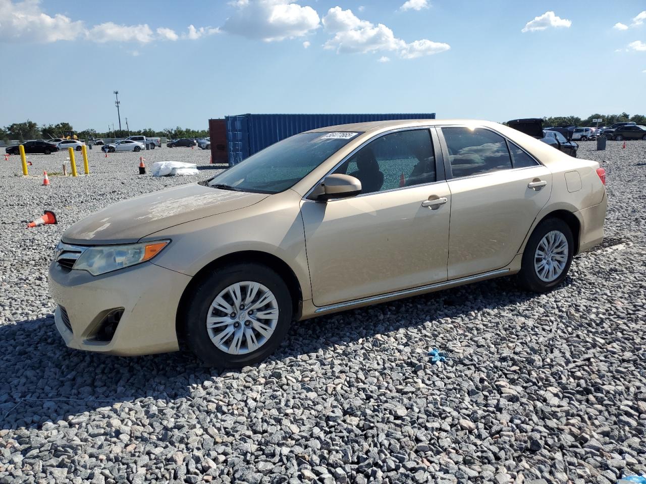 TOYOTA CAMRY BASE 2012