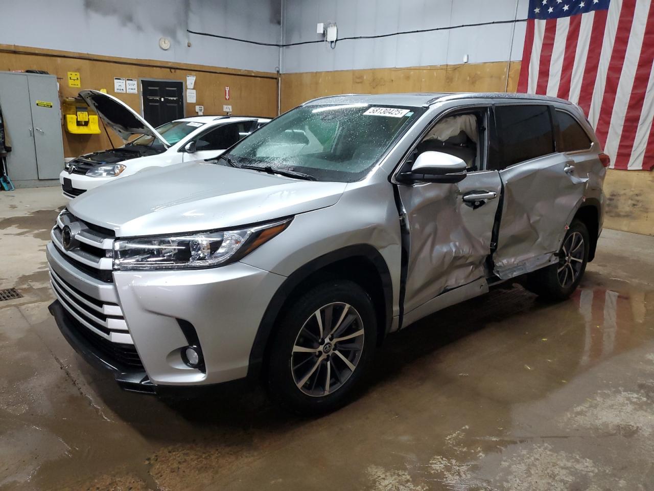 TOYOTA HIGHLANDER 2018