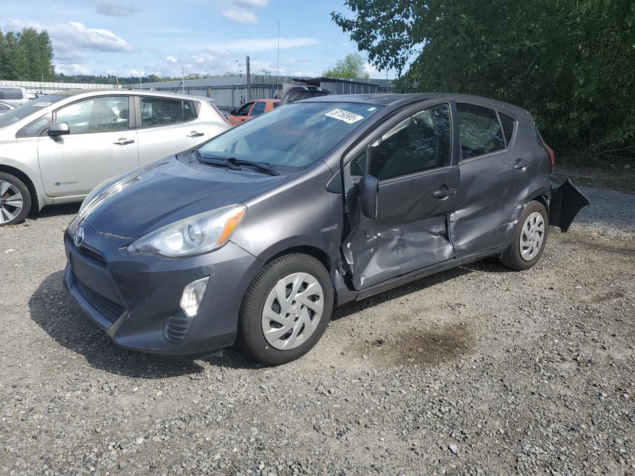 TOYOTA PRIUS C 2016