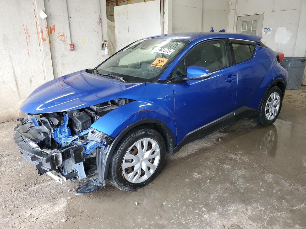 TOYOTA C-HR XLE 2019