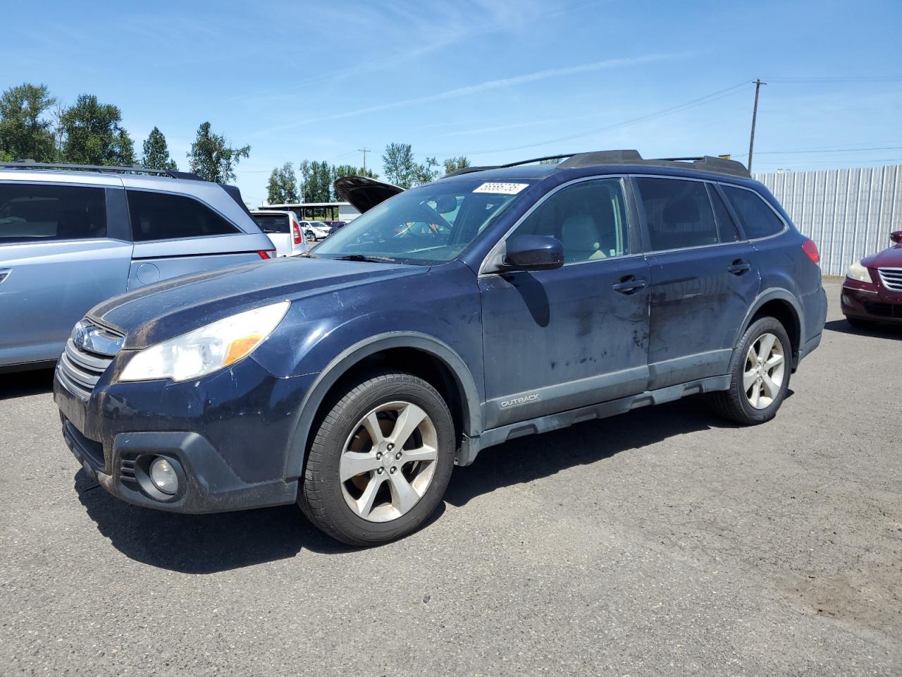 SUBARU OUTBACK 2. 2013