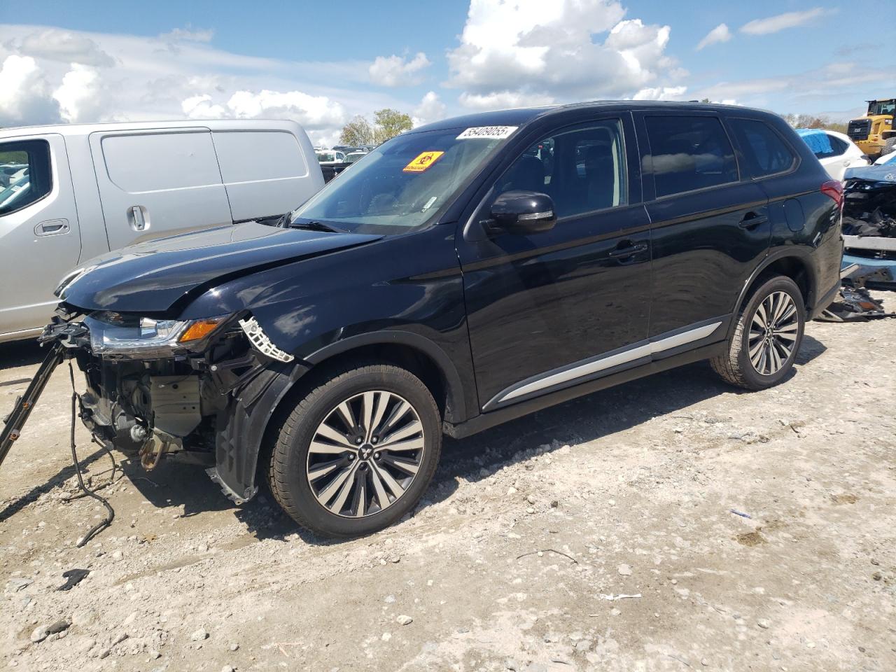 MITSUBISHI OUTLANDER 2020