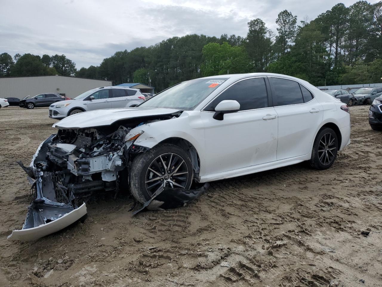 TOYOTA CAMRY SE 2021