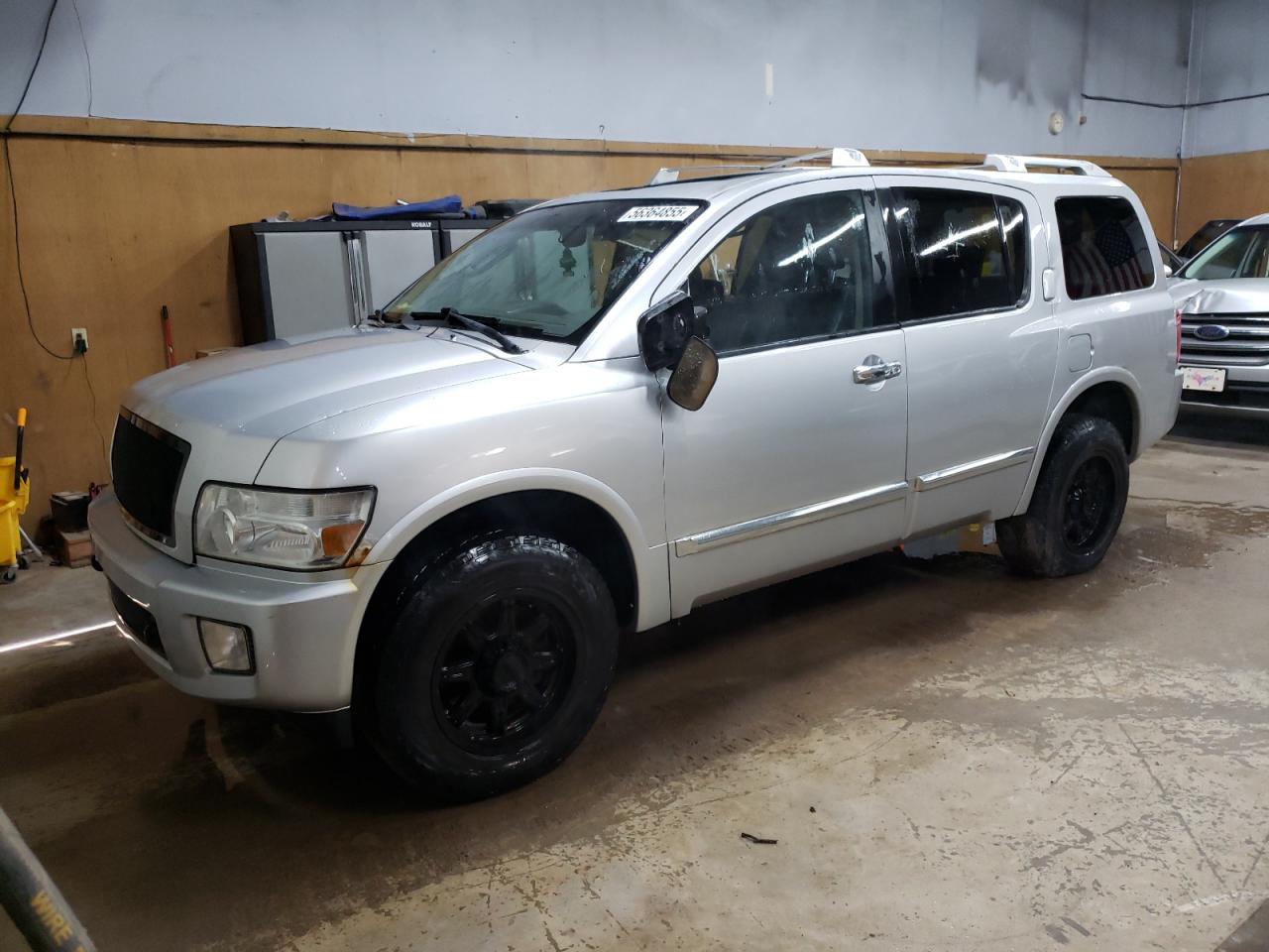INFINITI QX56 2006