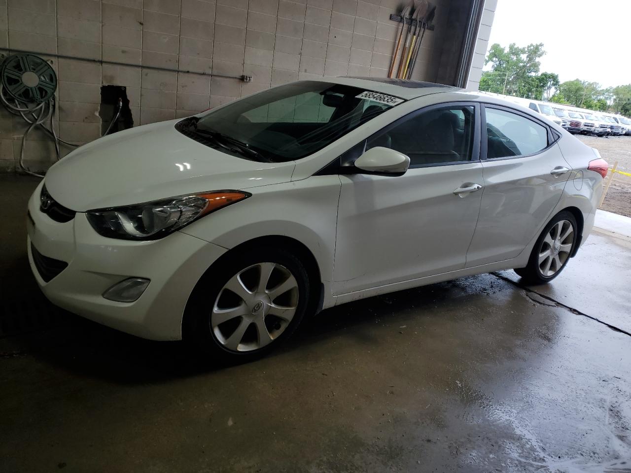 HYUNDAI ELANTRA GL 2012