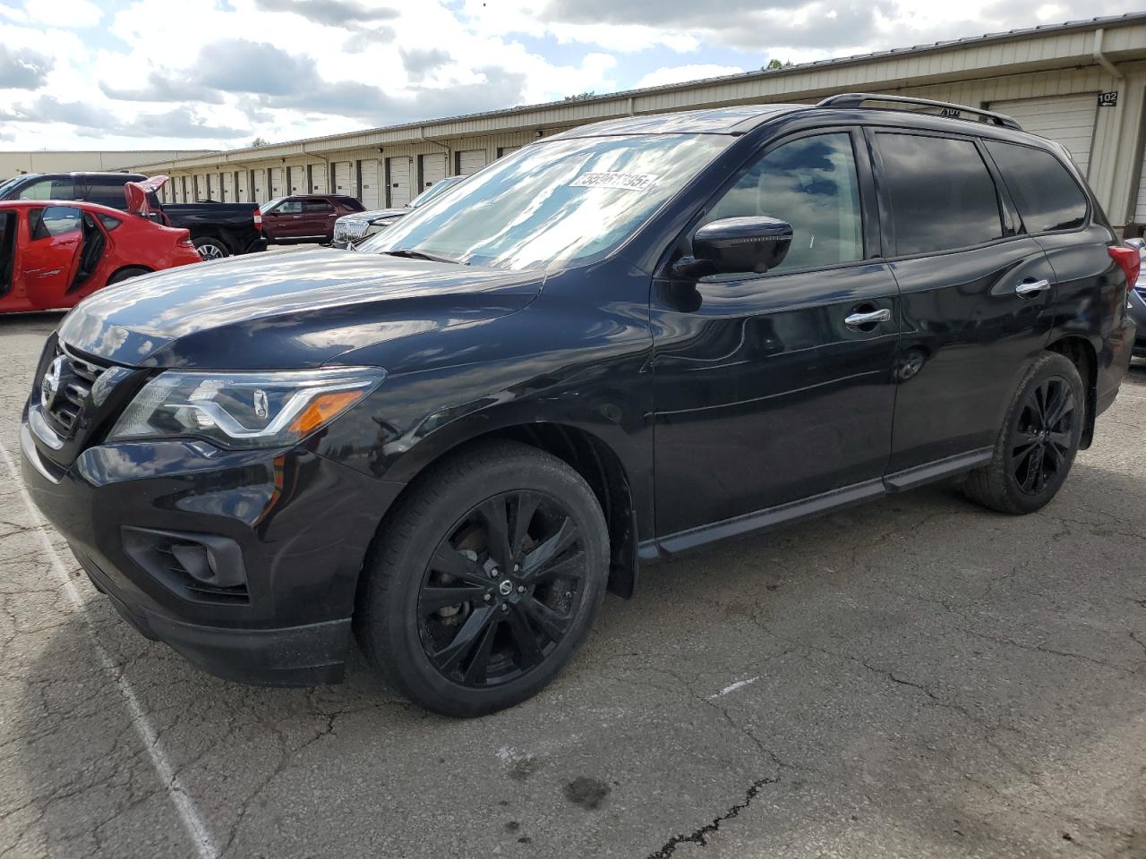 NISSAN PATHFINDER 2018