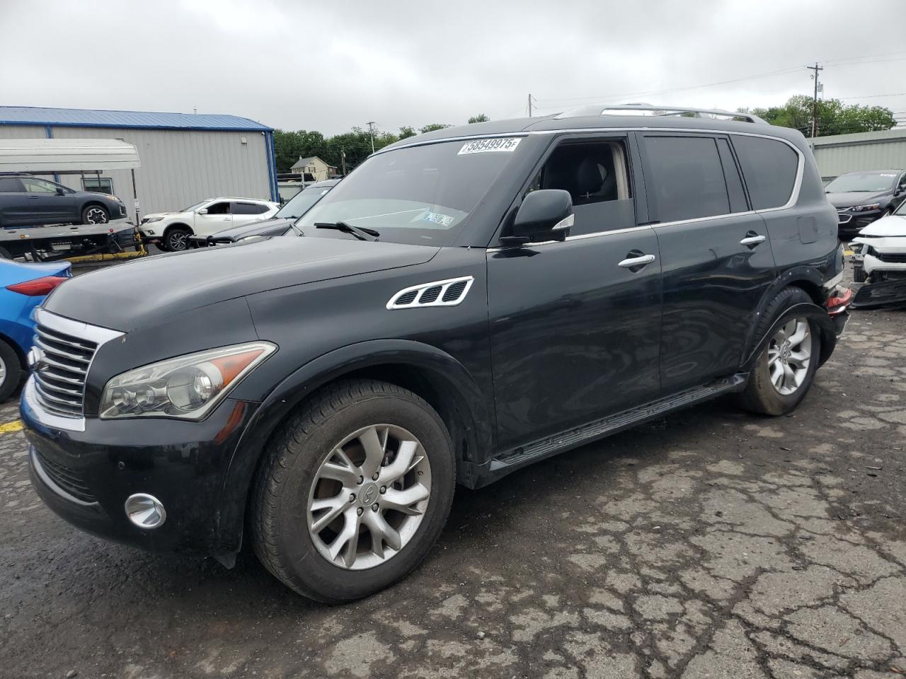 INFINITI QX56 2011