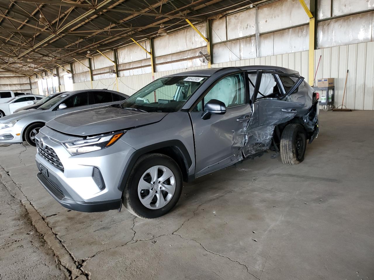 TOYOTA RAV4 LE 2024