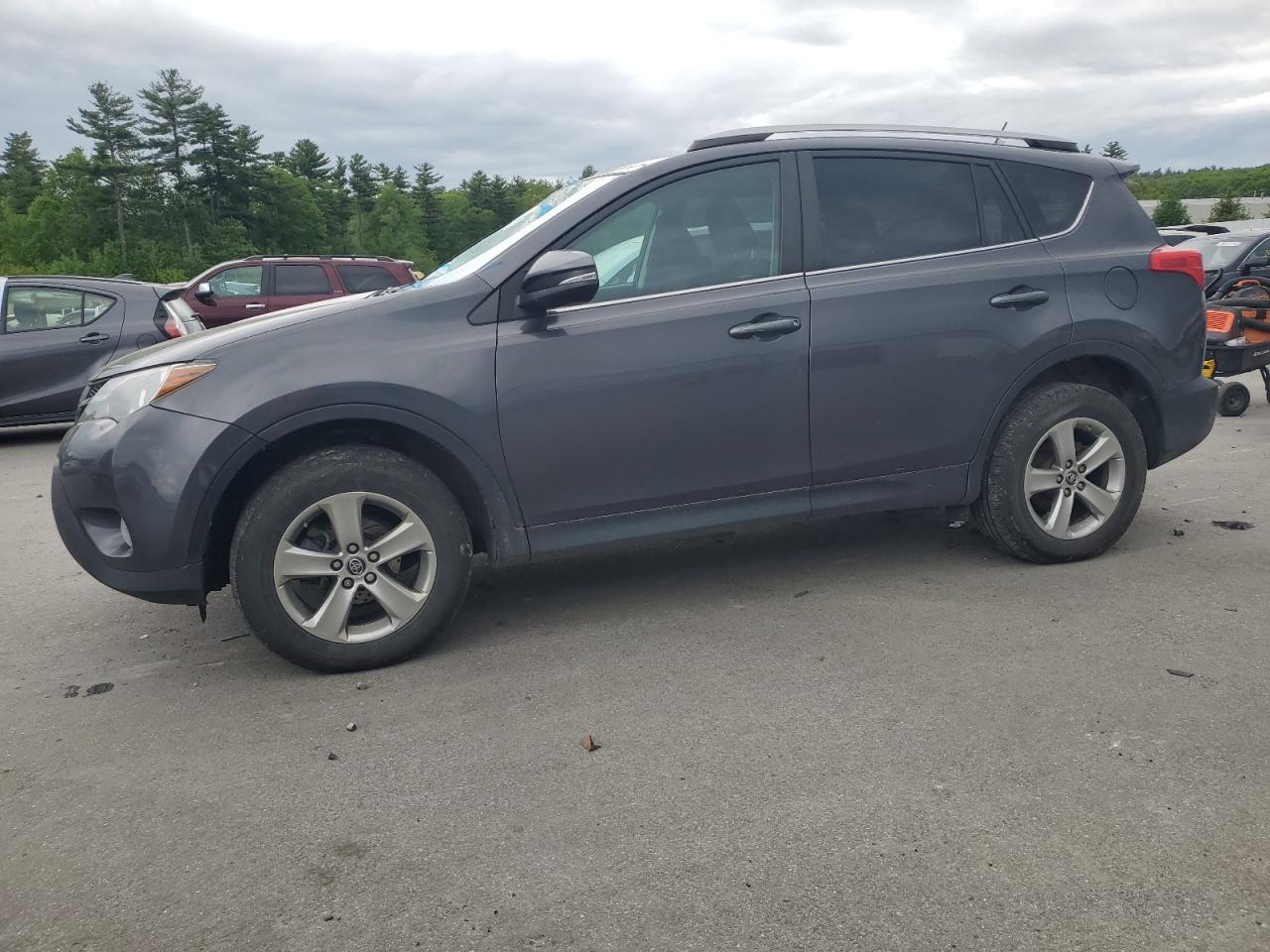 TOYOTA RAV4 XLE 2015