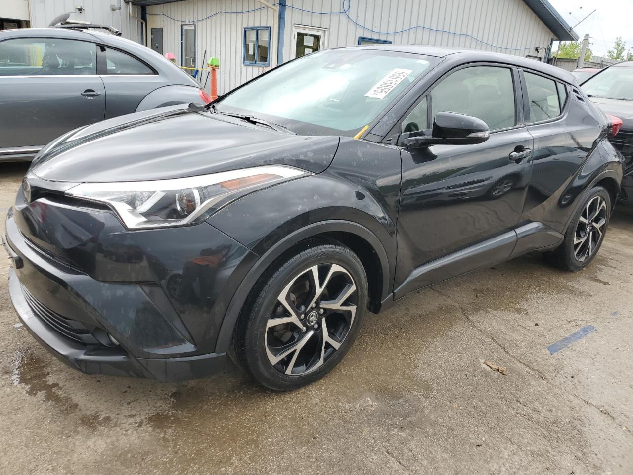 TOYOTA C-HR XLE 2018