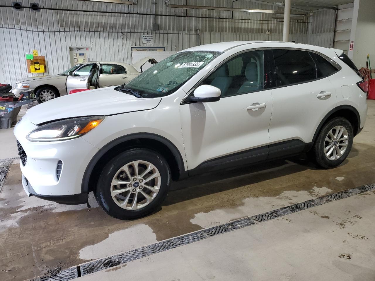 FORD ESCAPE 2020