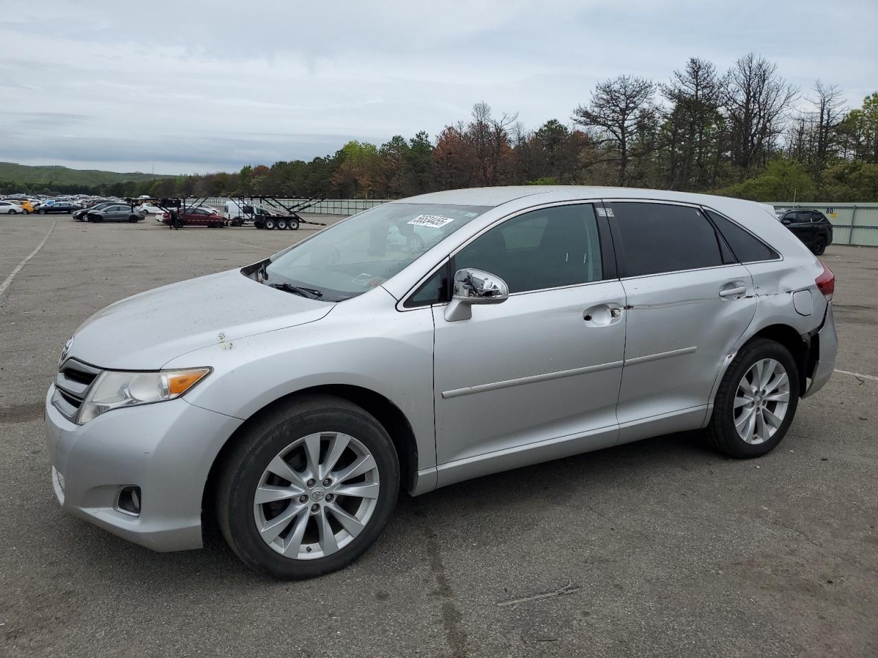TOYOTA VENZA LE 2014