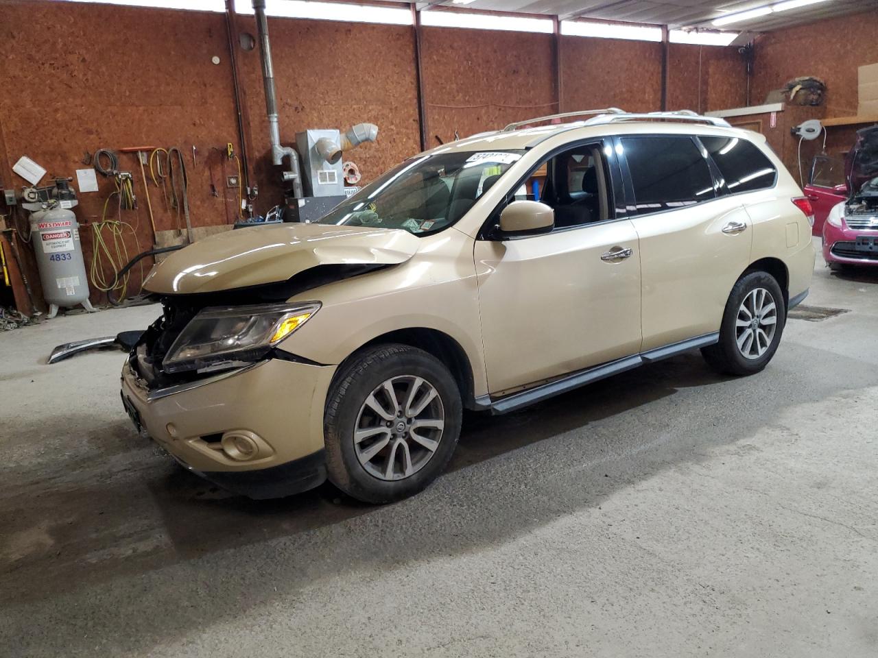 NISSAN PATHFINDER 2013