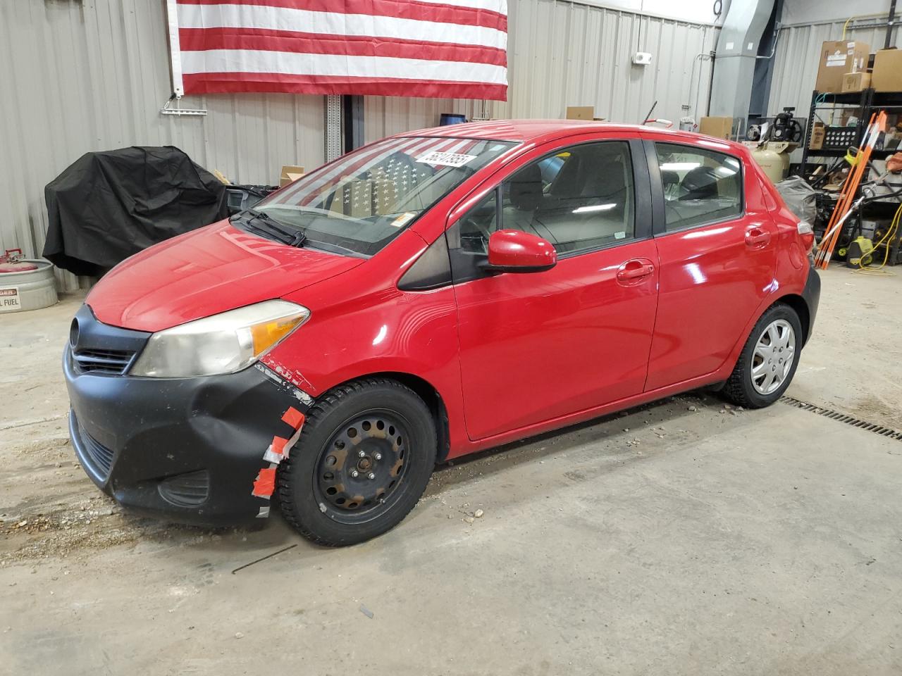 TOYOTA YARIS 2013