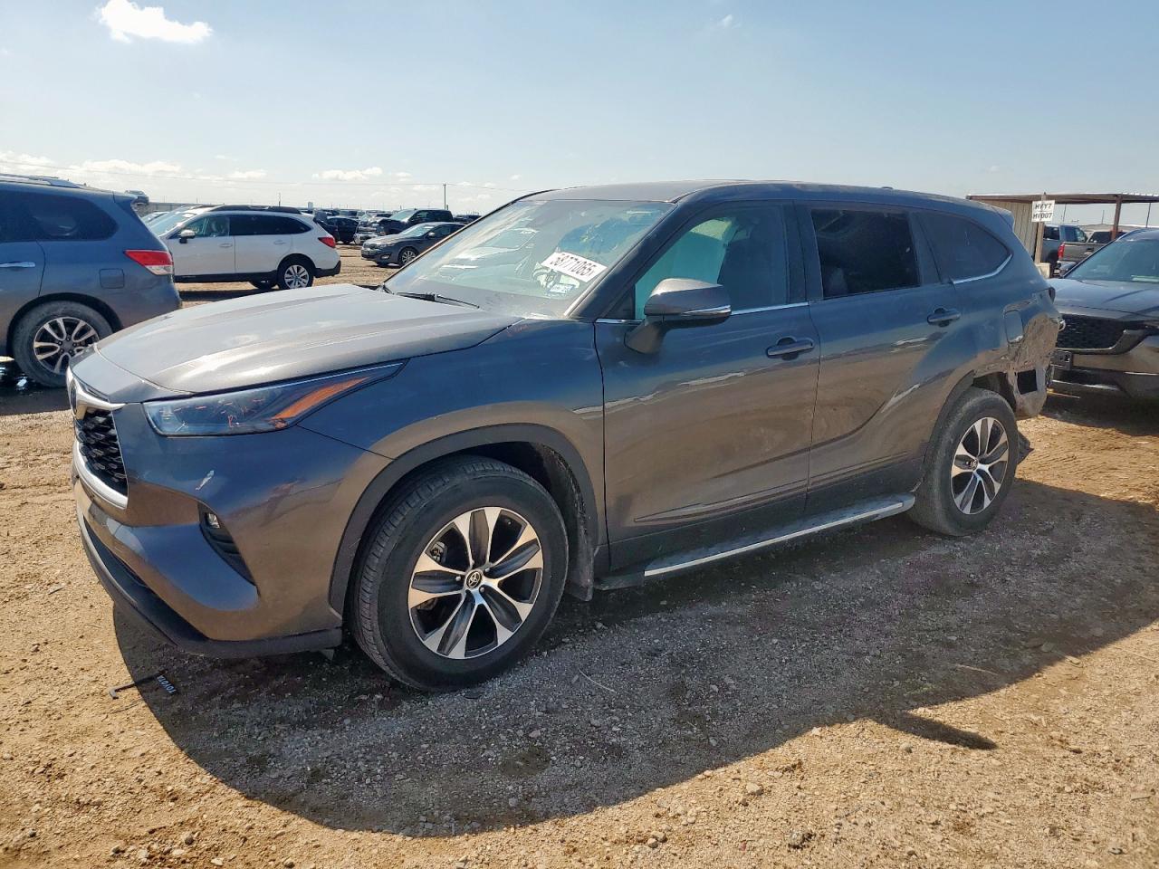 TOYOTA HIGHLANDER 2022