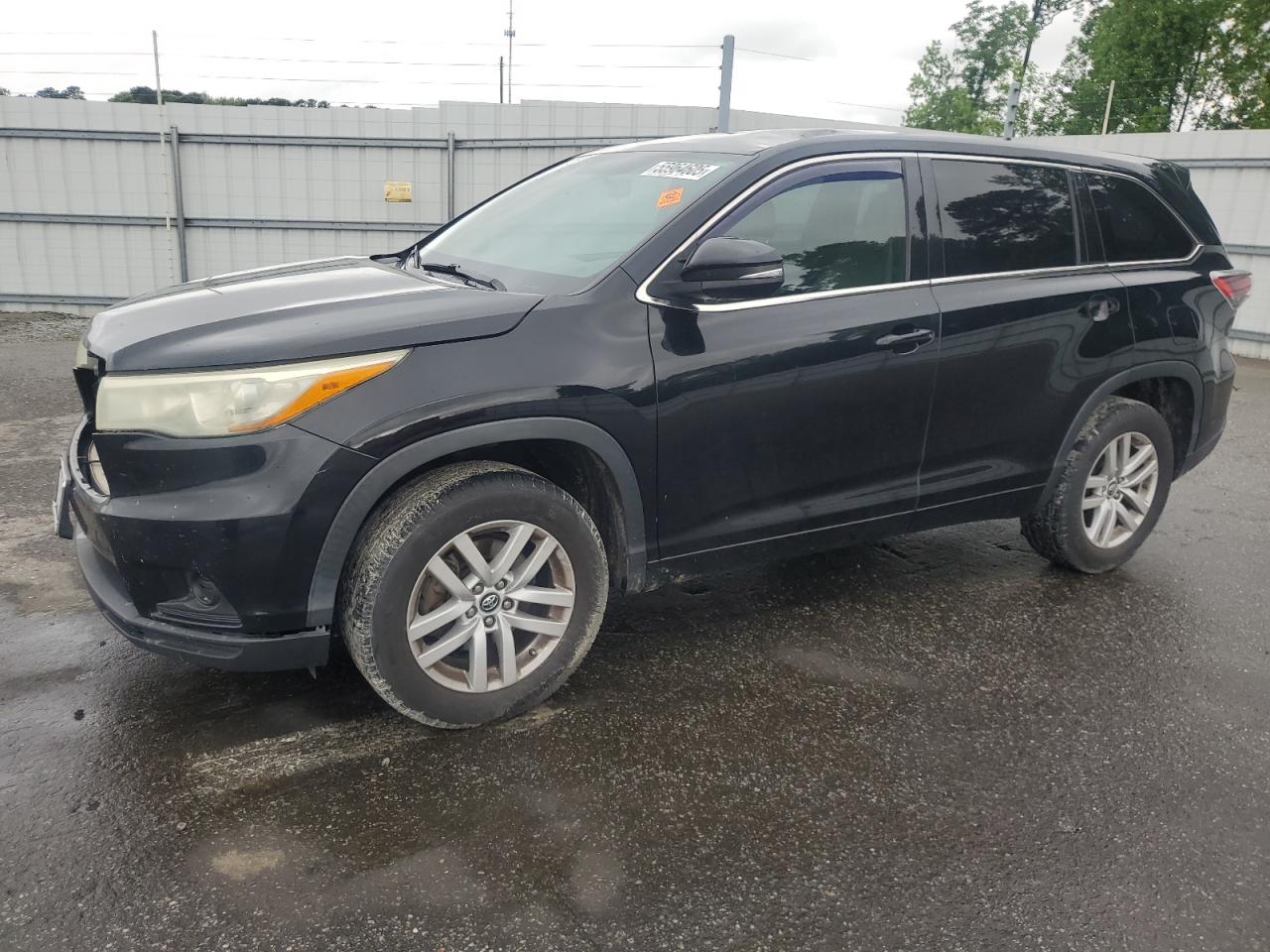 TOYOTA HIGHLANDER 2016