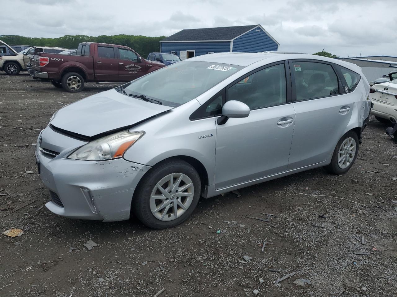 TOYOTA PRIUS V 2012