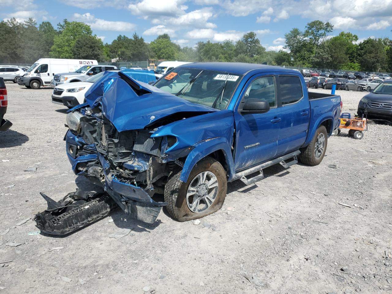 TOYOTA TACOMA 2018