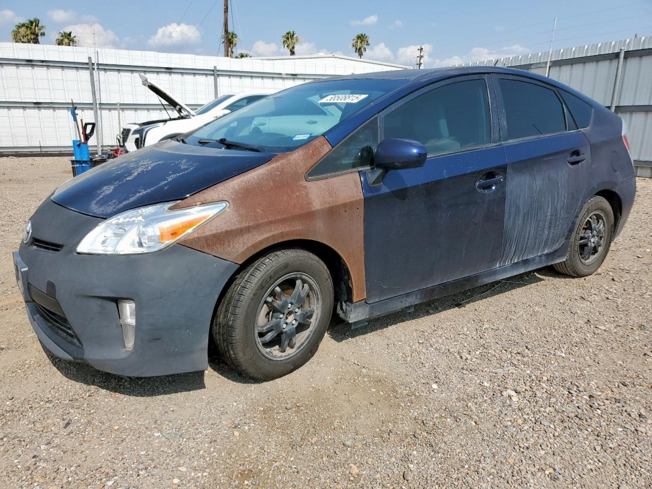 TOYOTA PRIUS 2015