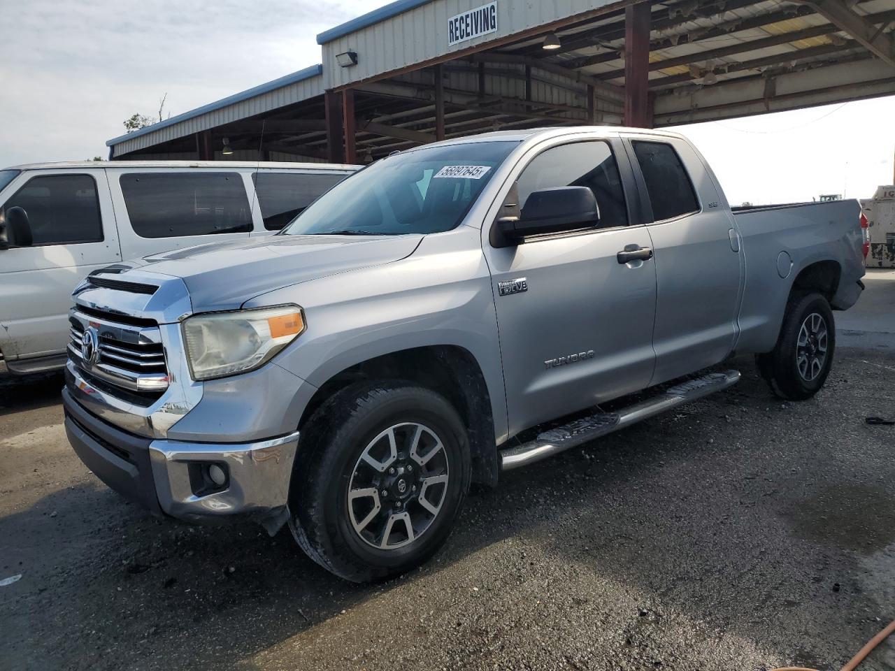 TOYOTA TUNDRA 2016