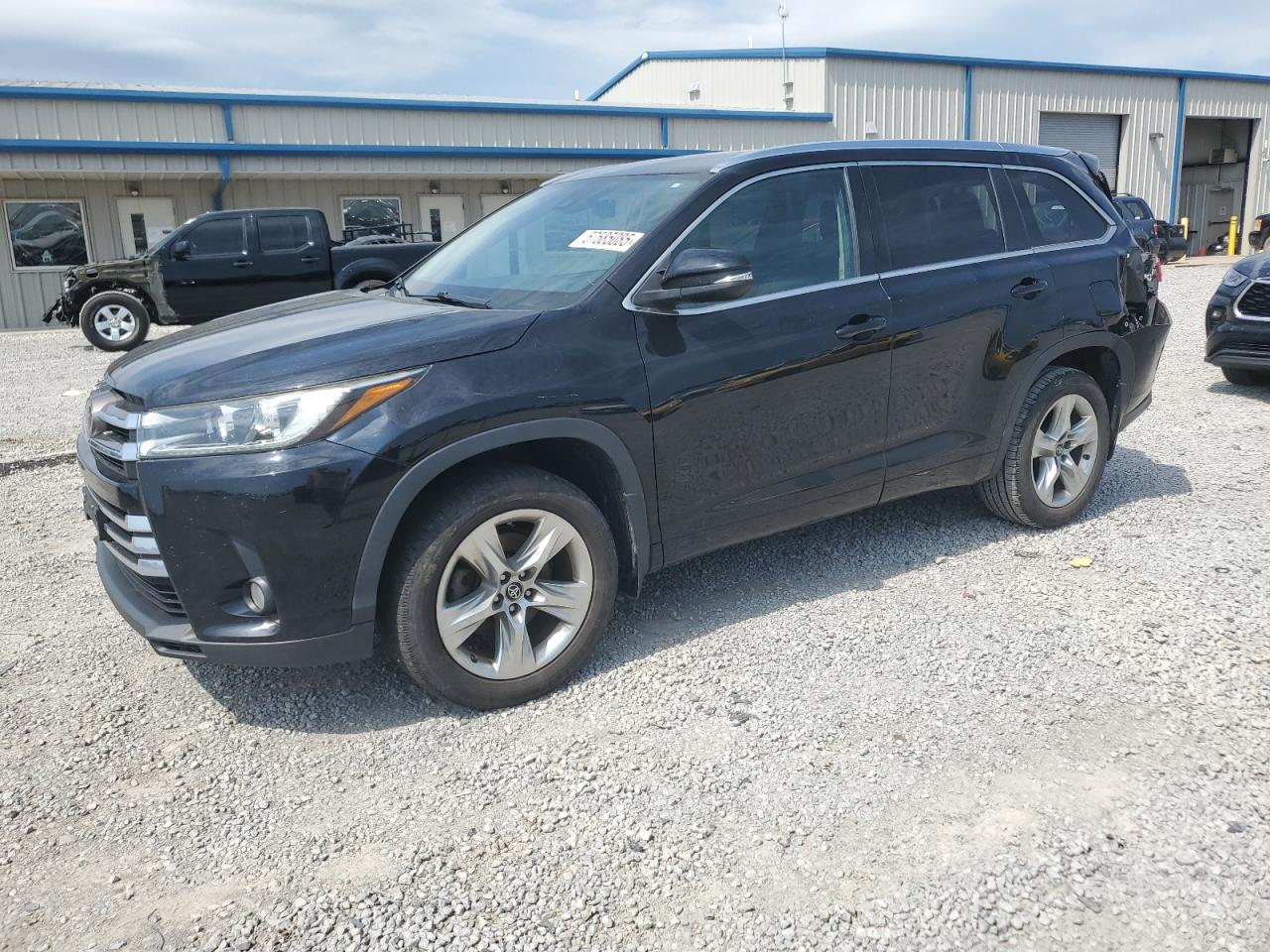 TOYOTA HIGHLANDER 2018