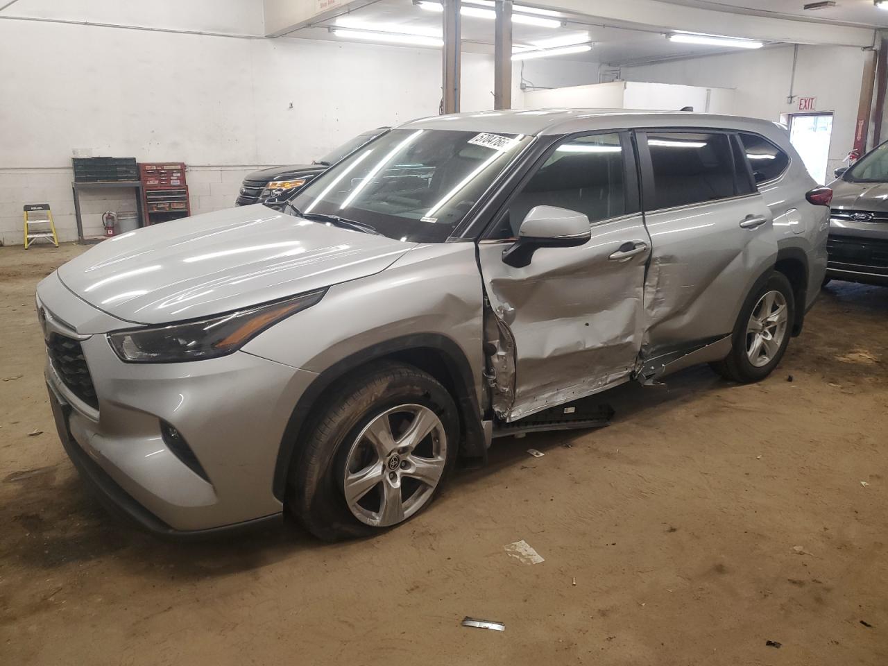 TOYOTA HIGHLANDER 2023