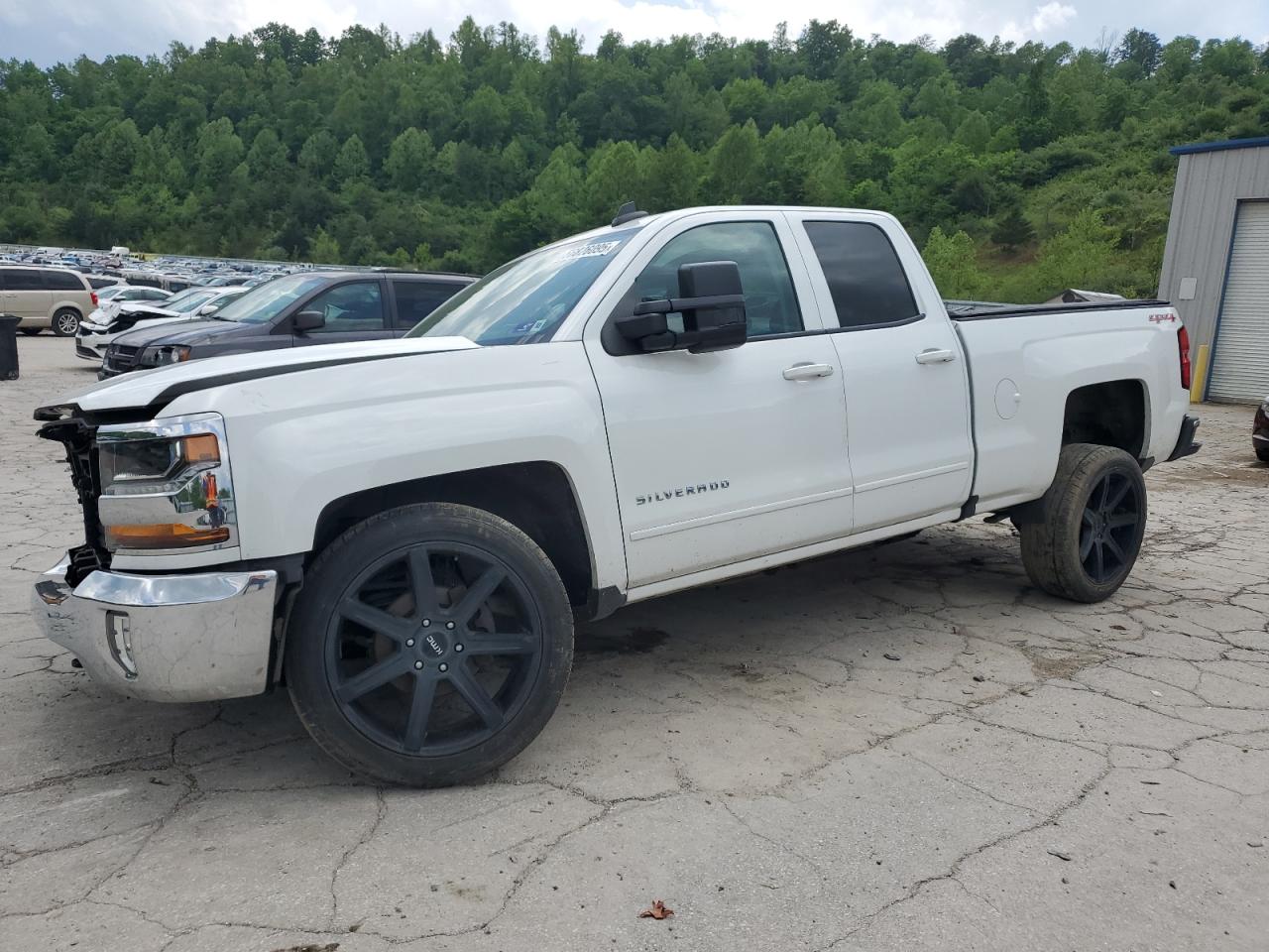 CHEVROLET SILVERADO 2017