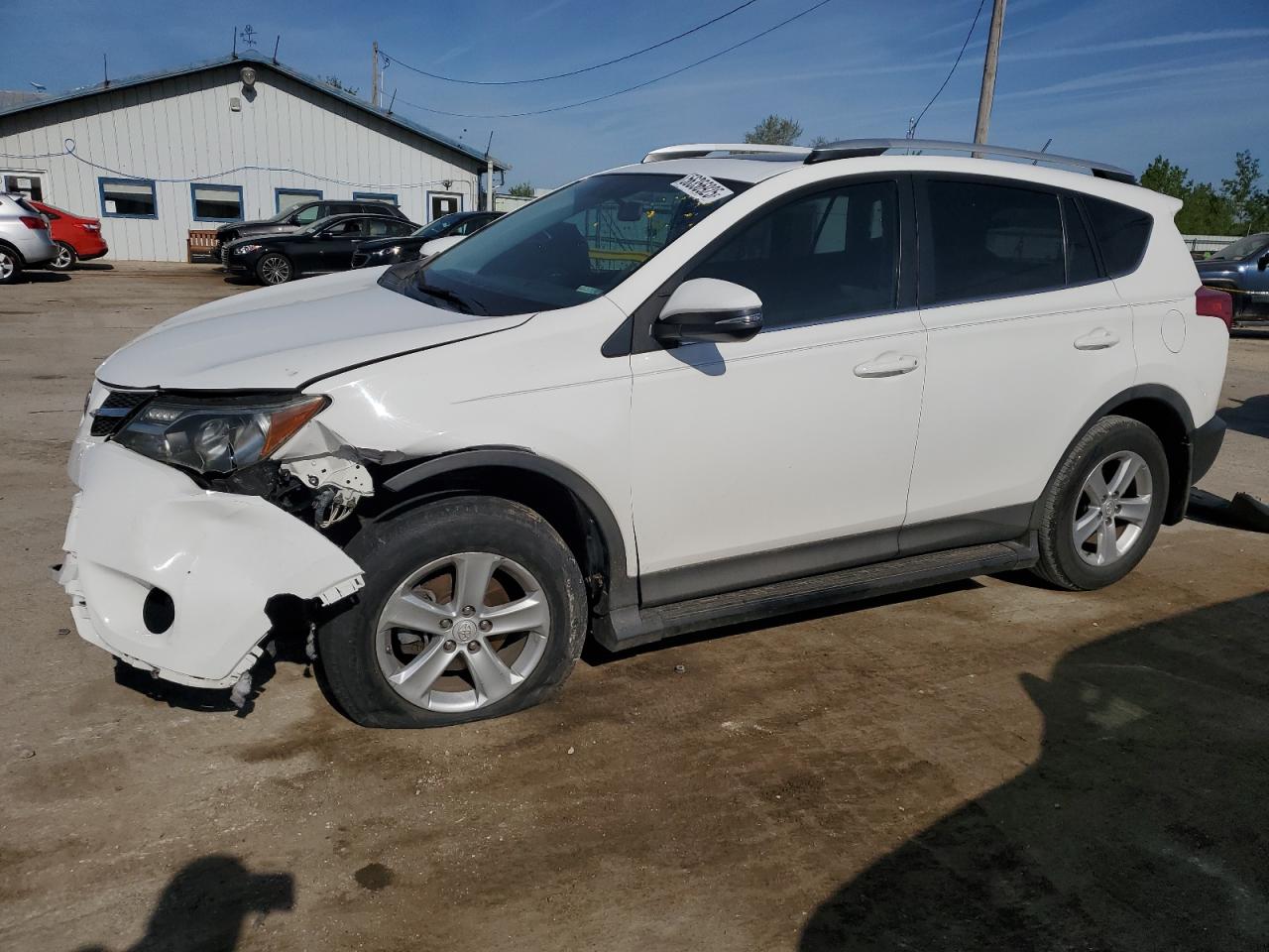 TOYOTA RAV4 LE 2014