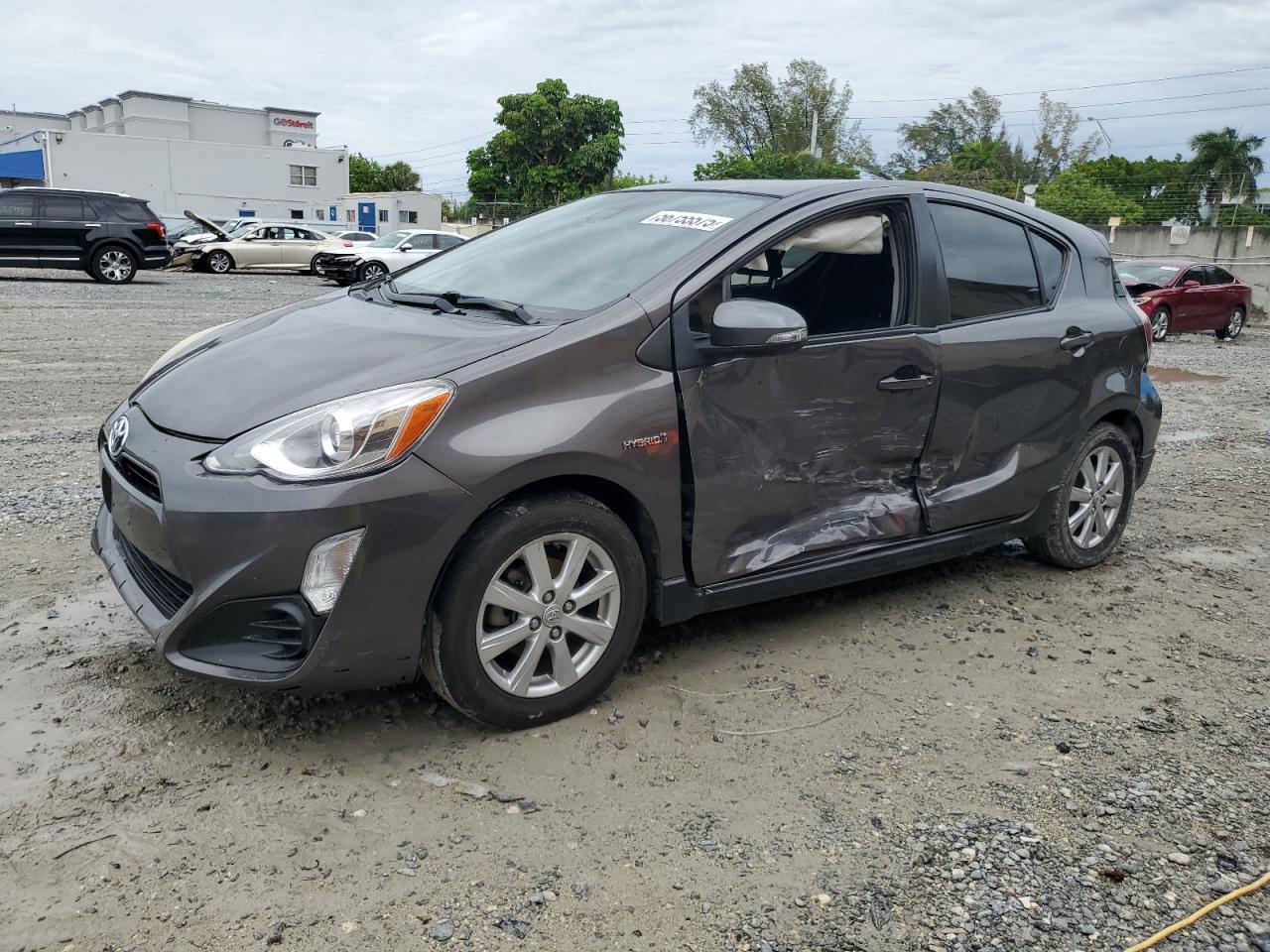 TOYOTA PRIUS C 2017