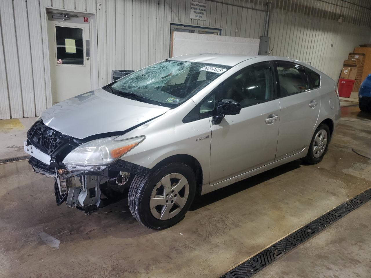 TOYOTA PRIUS 2011