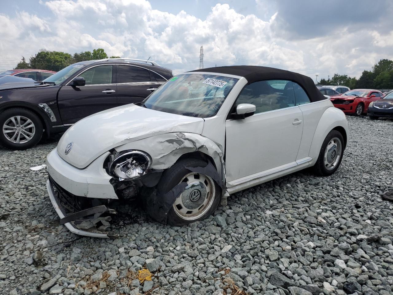 VOLKSWAGEN BEETLE 1.8 2015