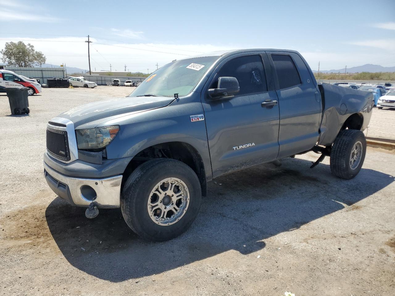 TOYOTA TUNDRA DOU 2010