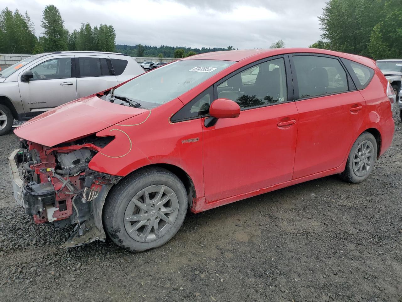 TOYOTA PRIUS V 2015