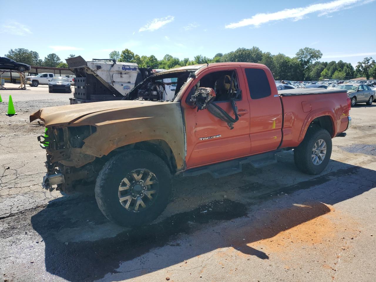 TOYOTA TACOMA ACCESS CAB 2016