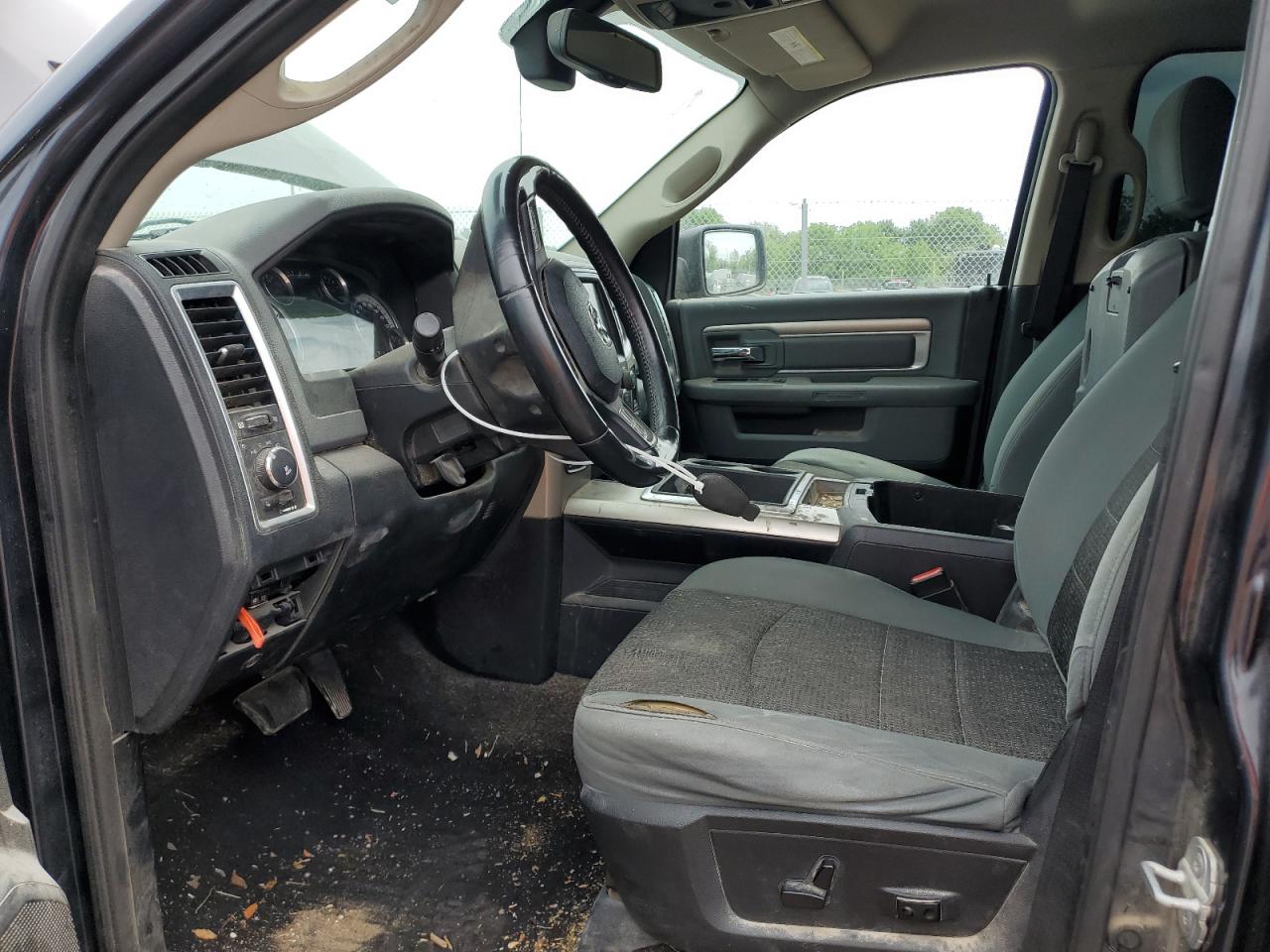 RAM 1500 SLT 2014