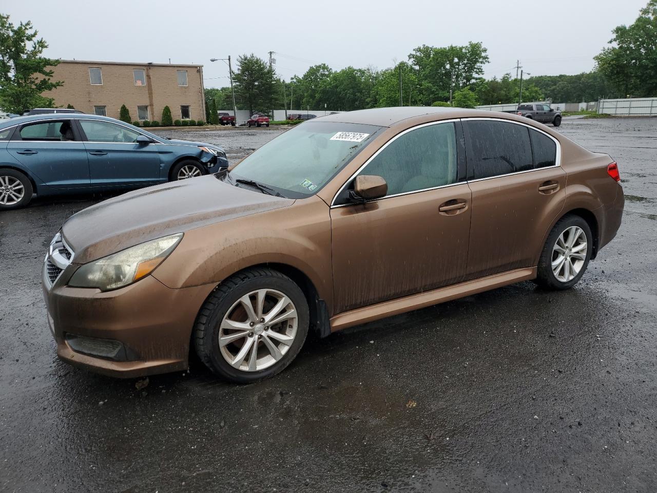 SUBARU LEGACY 2.5 2013