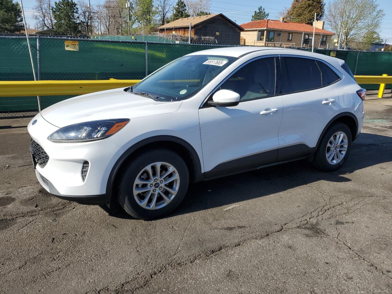 FORD ESCAPE SE 2020